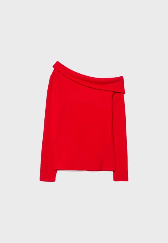 Трикотажный топ асимметричного кроя