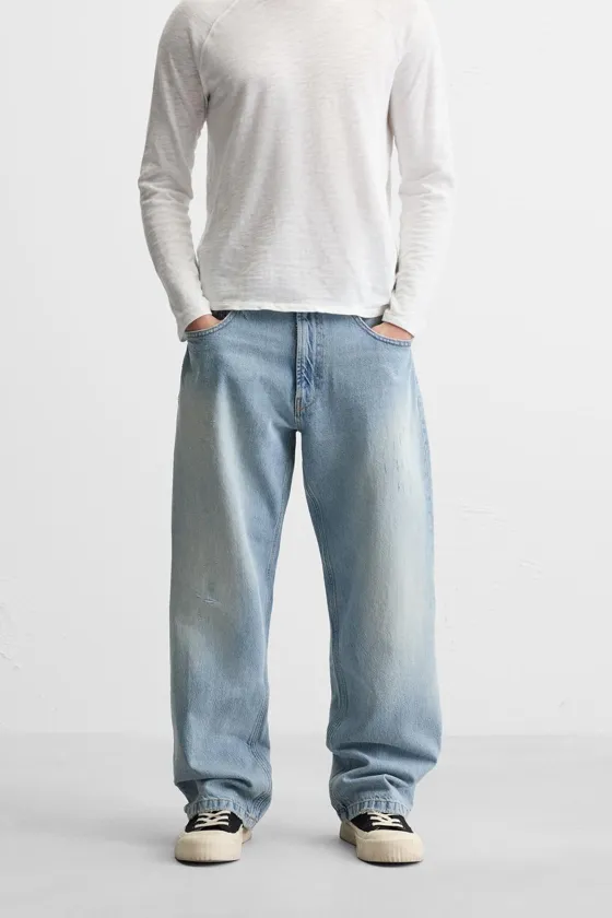 Джинсы свободного покроя zara