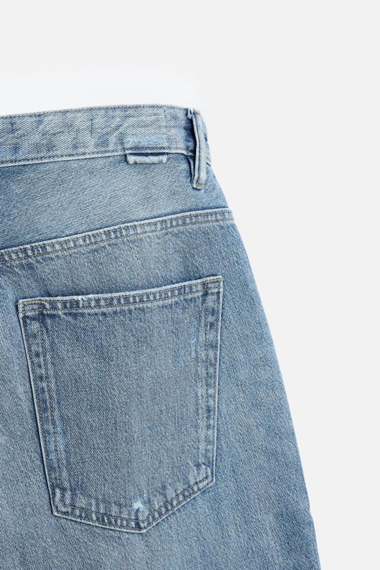 Джинсы свободного кроя