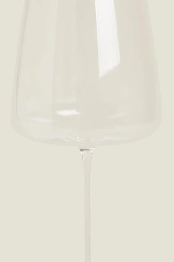 Ультралегкий стеклянный бокал