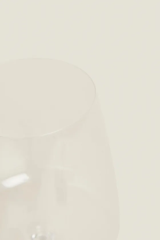 Ультралегкий стеклянный бокал