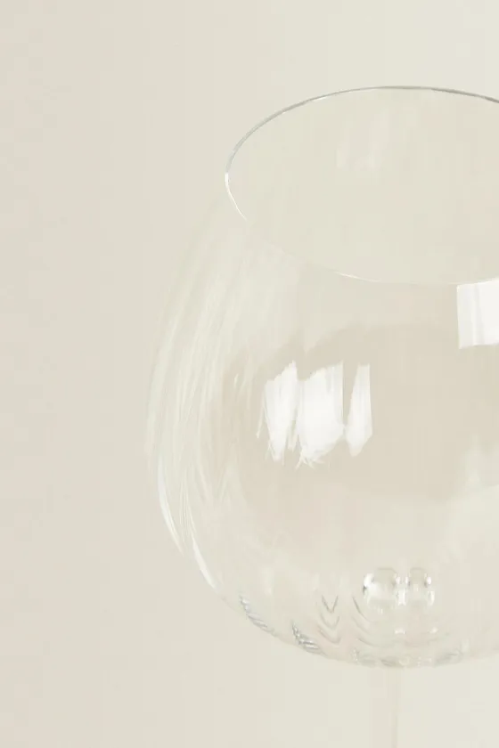 Бокал для вина raised crystalline