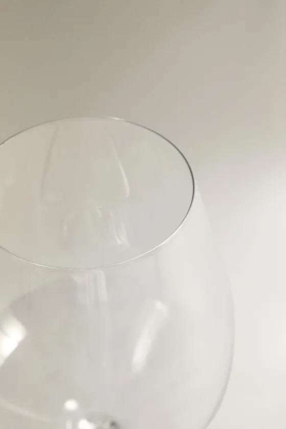 Ультралегкое кристаллическое стекло