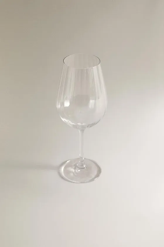 Бокал для вина raised crystalline