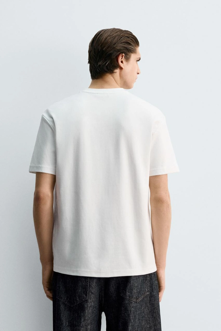 БАЗОВАЯ ФУТБОЛКА REGULAR FIT