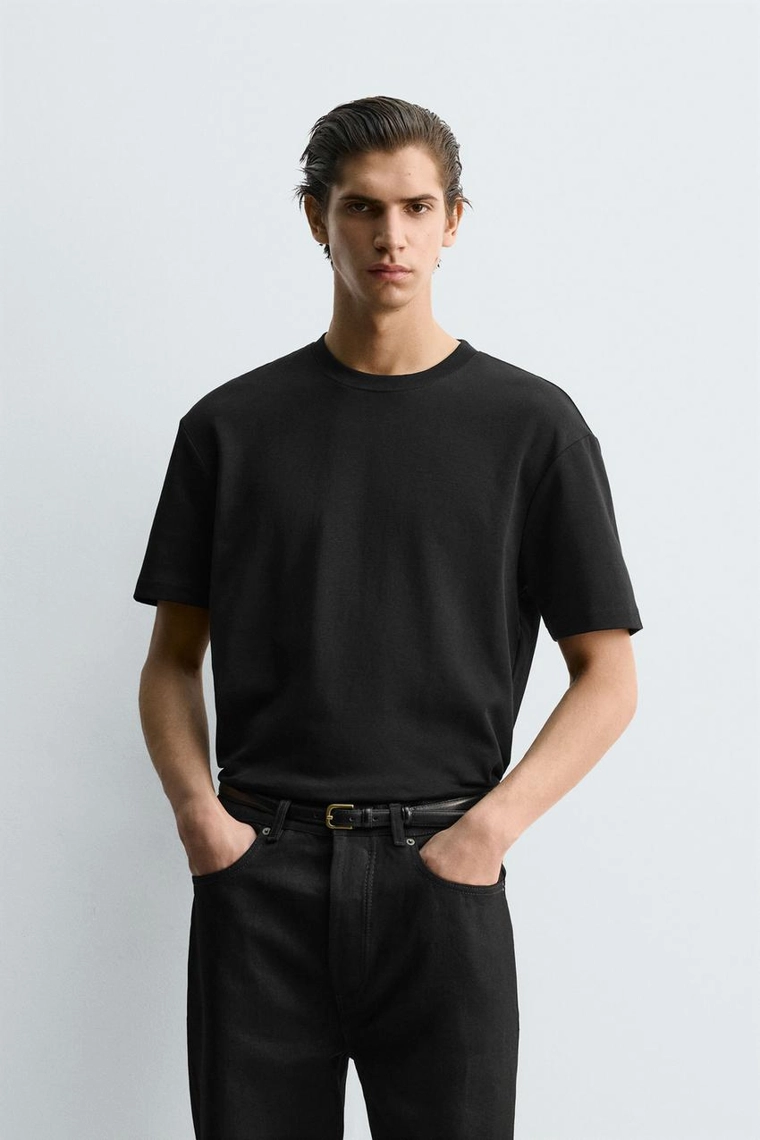 БАЗОВАЯ ФУТБОЛКА REGULAR FIT