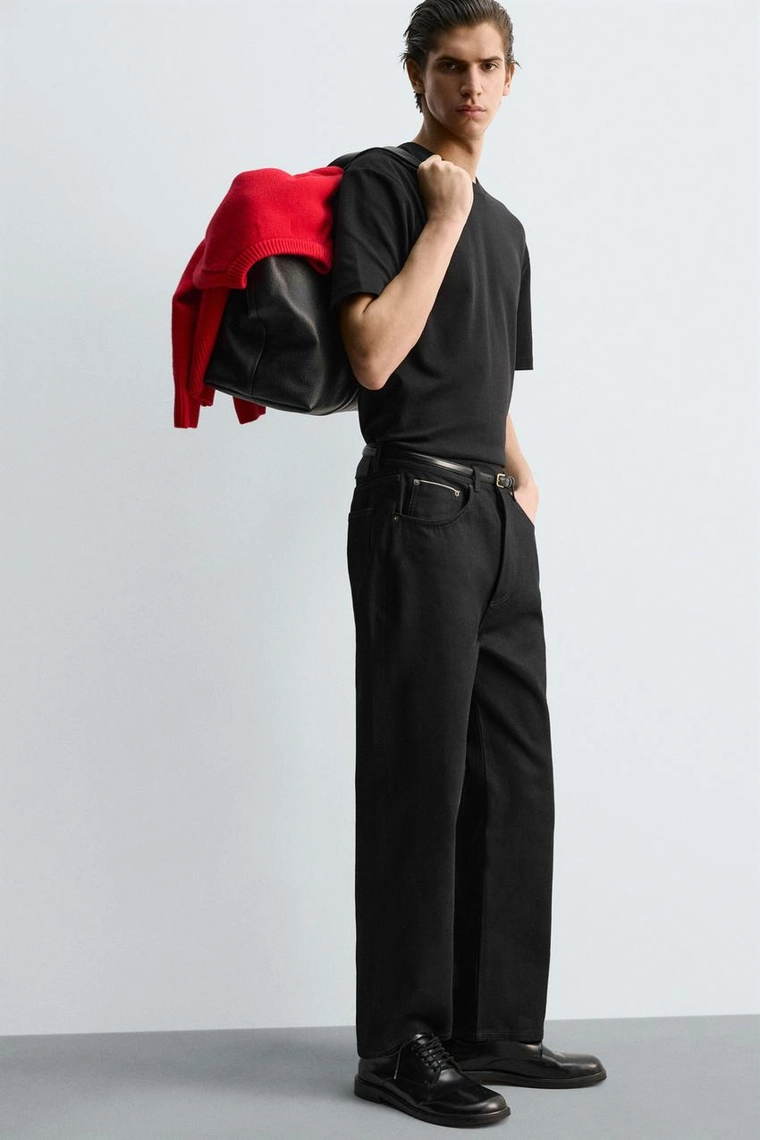 БАЗОВАЯ ФУТБОЛКА REGULAR FIT