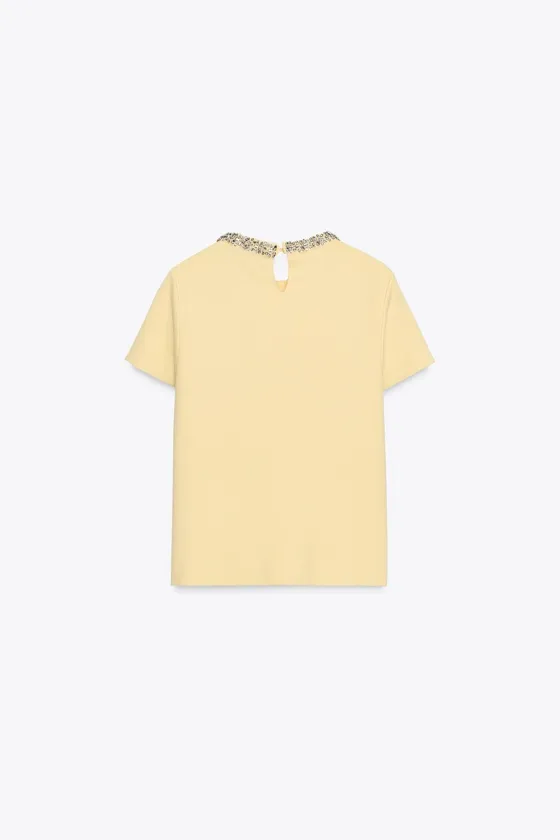 ТРИКОТАЖНЫЙ ТОП СО СТРАЗАМИ