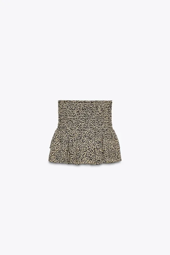 БЕРМУДЫ С ШИРОКОЙ ТАЛИЕЙ И ВОЛАНАМИ