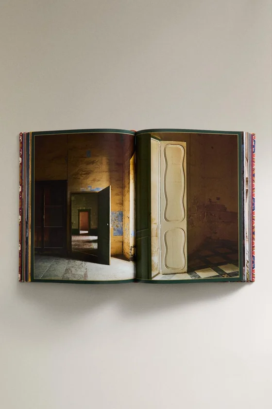 Книга cabana anthology