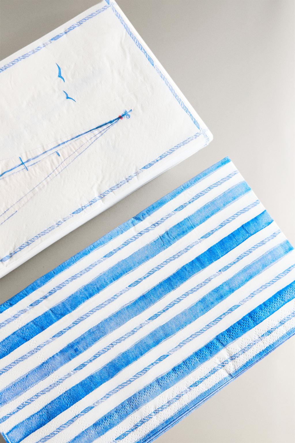 Набор бумажных салфеток с изображением бумажного кораблика (30 штук)