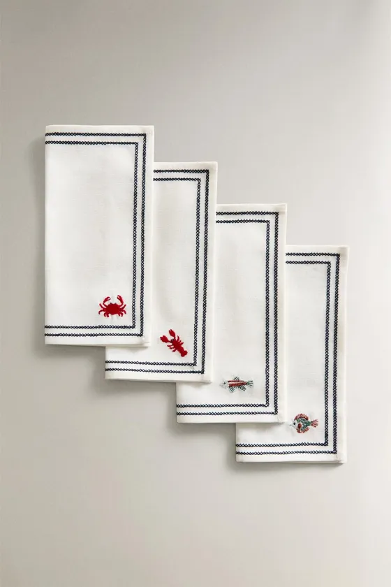 Набор салфеток с вышивкой морской тематики (набор из 4 штук)