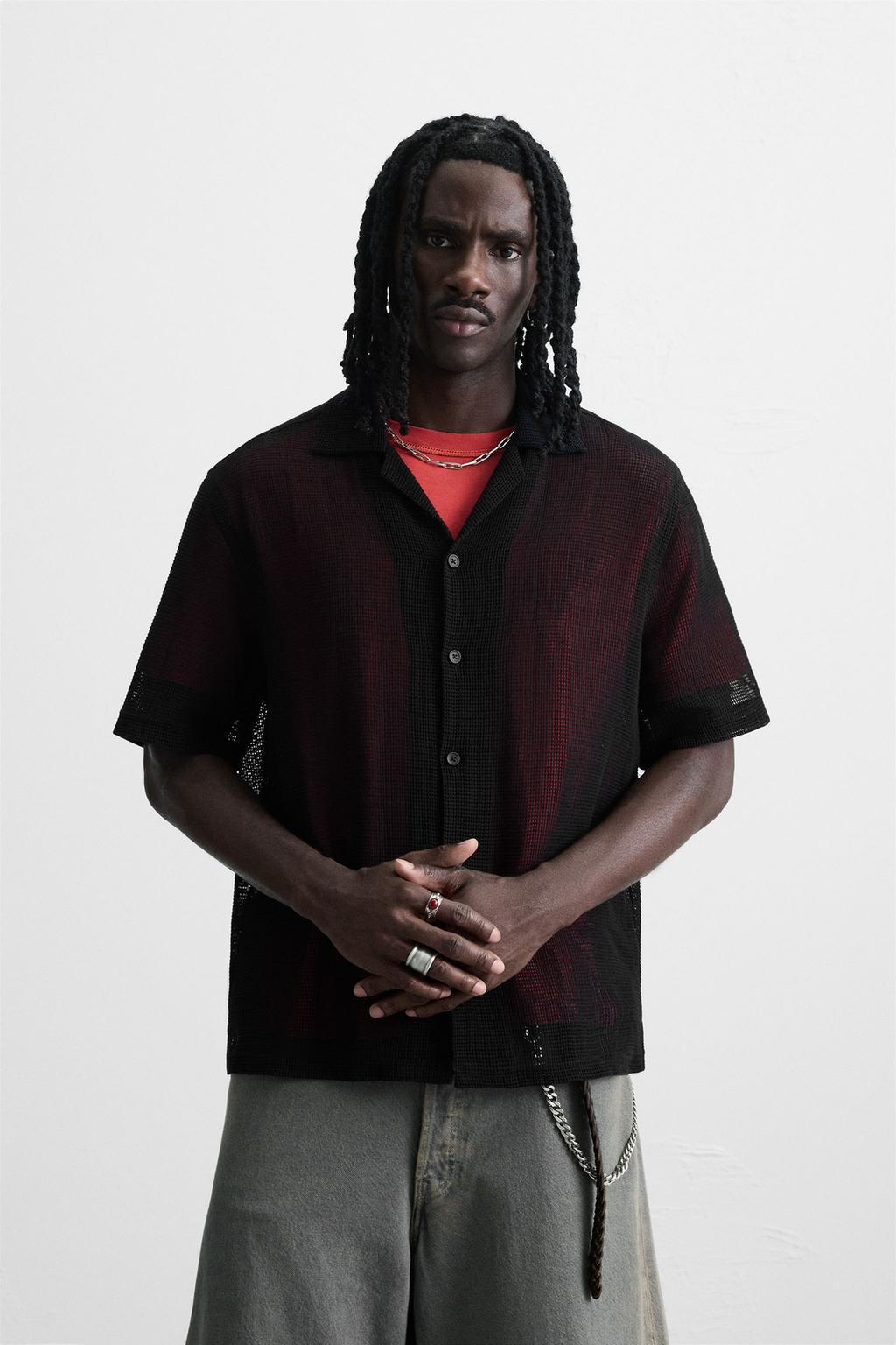 РУБАШКА ИЗ ТКАНИ С ОТКРЫТОЙ СТРУКТУРОЙ