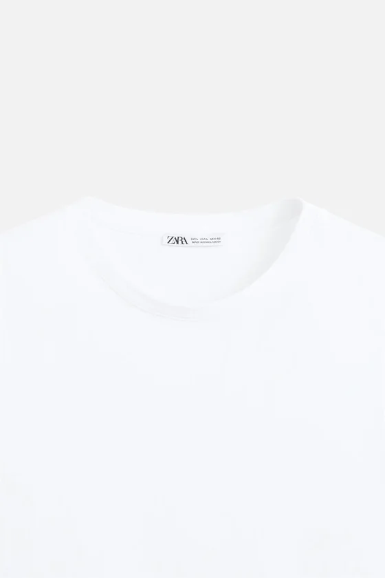 БАЗОВАЯ ПРИТАЛЕННАЯ ФУТБОЛКА SLIM FIT