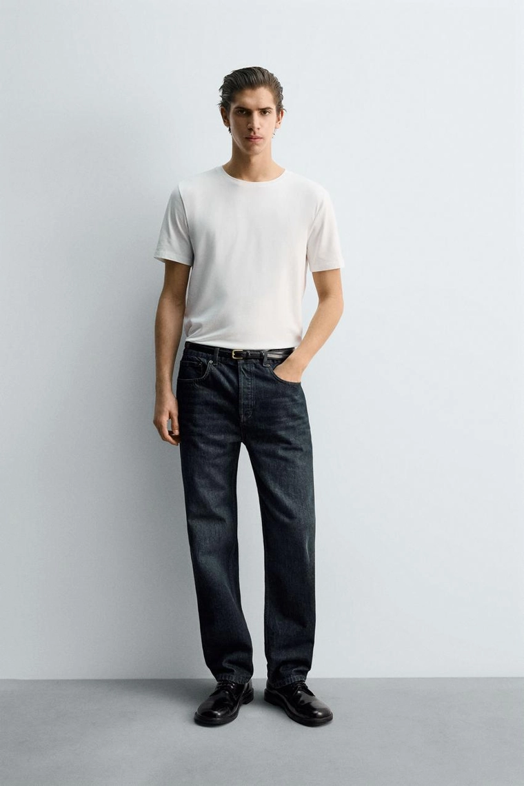БАЗОВАЯ ПРИТАЛЕННАЯ ФУТБОЛКА SLIM FIT