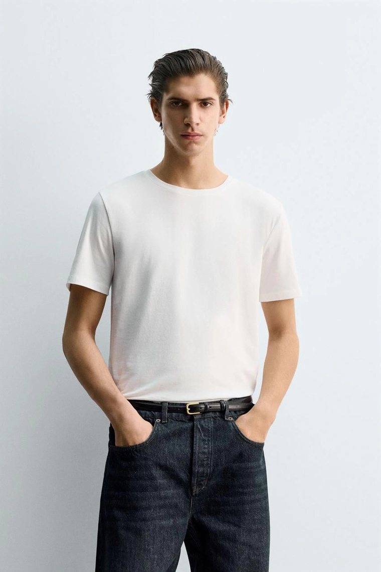 БАЗОВАЯ ПРИТАЛЕННАЯ ФУТБОЛКА SLIM FIT
