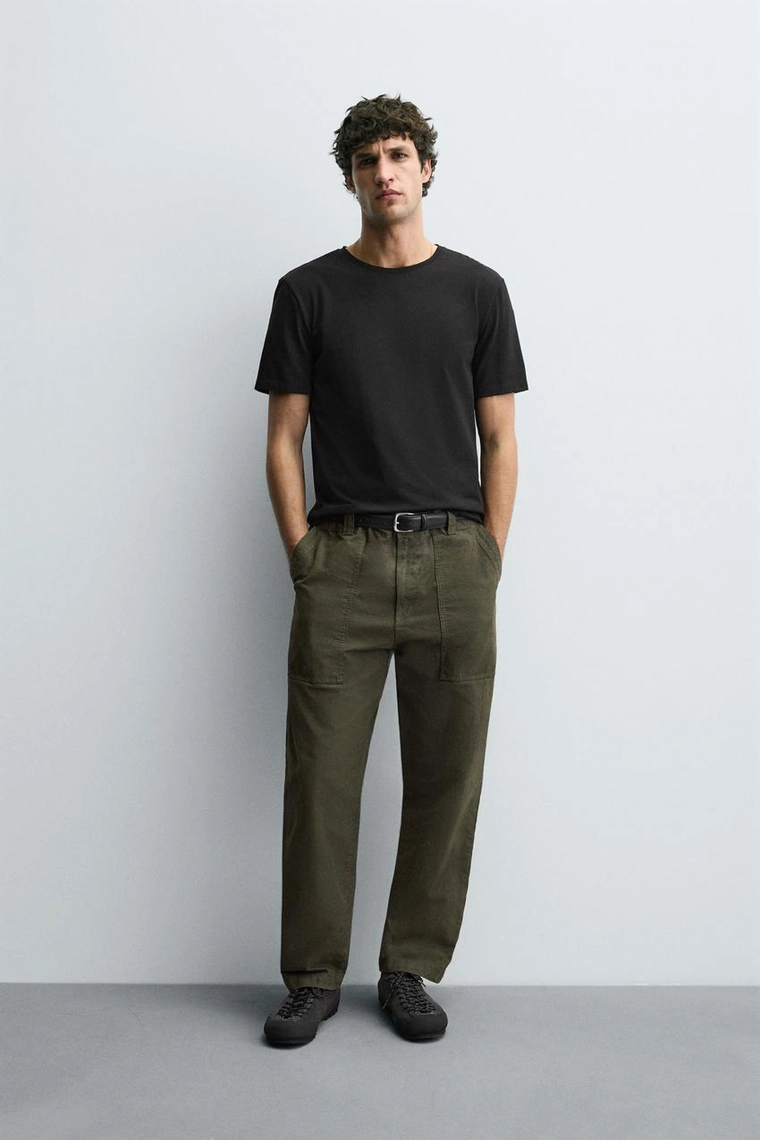 БАЗОВАЯ ПРИТАЛЕННАЯ ФУТБОЛКА SLIM FIT