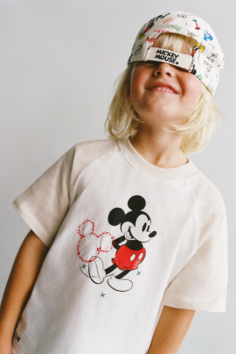 Бейсболка с принтом mickey mouse © disney
