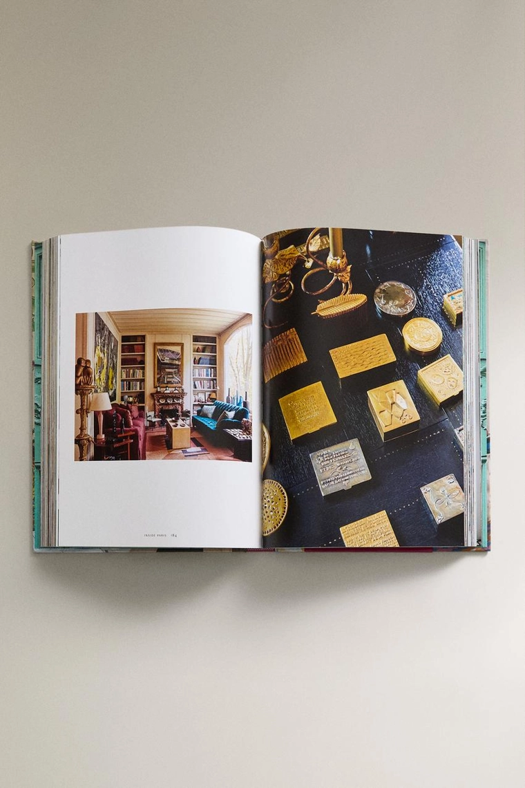 Книга inside paris