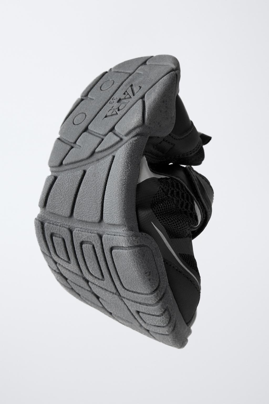 СПОРТИВНЫЕ КРОССОВКИ BAREFOOT