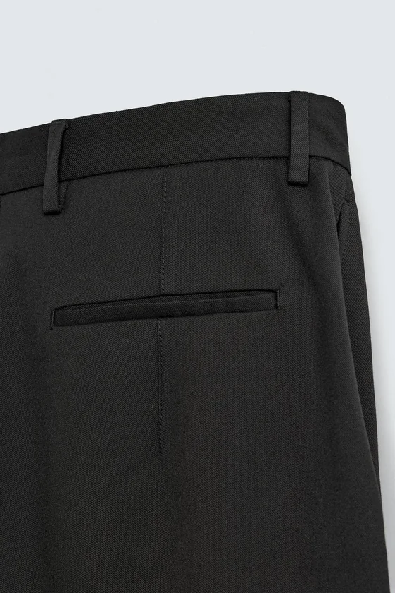 БРЮКИ WIDE FIT СО СКЛАДКАМИ