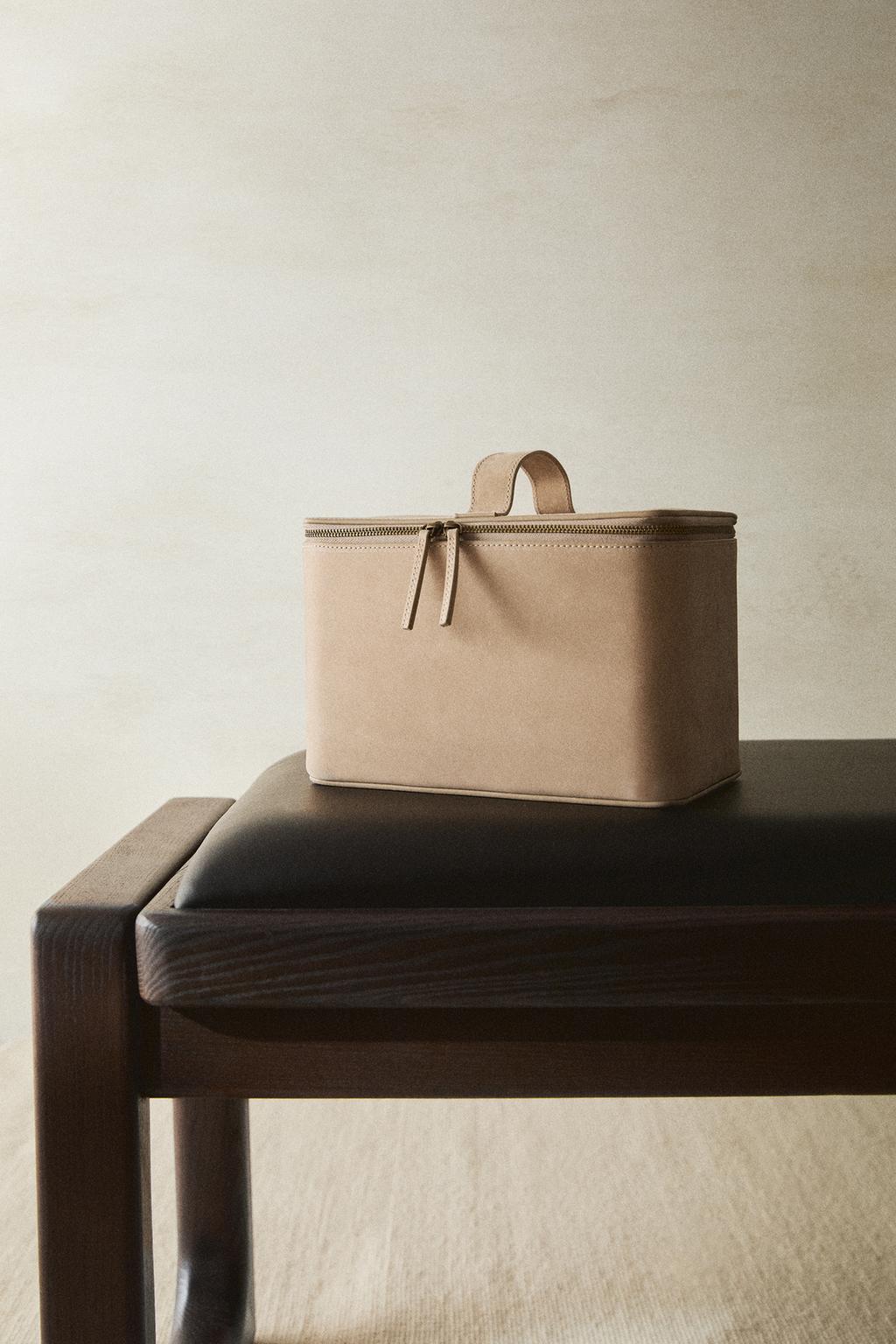 Косметичка из замши nubuck leather