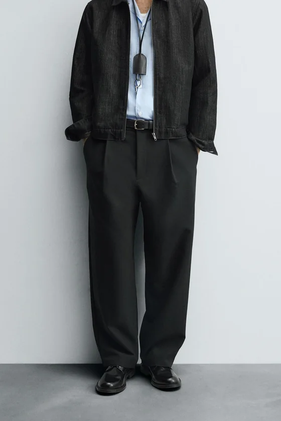 БРЮКИ RELAXED FIT СО СКЛАДКАМИ