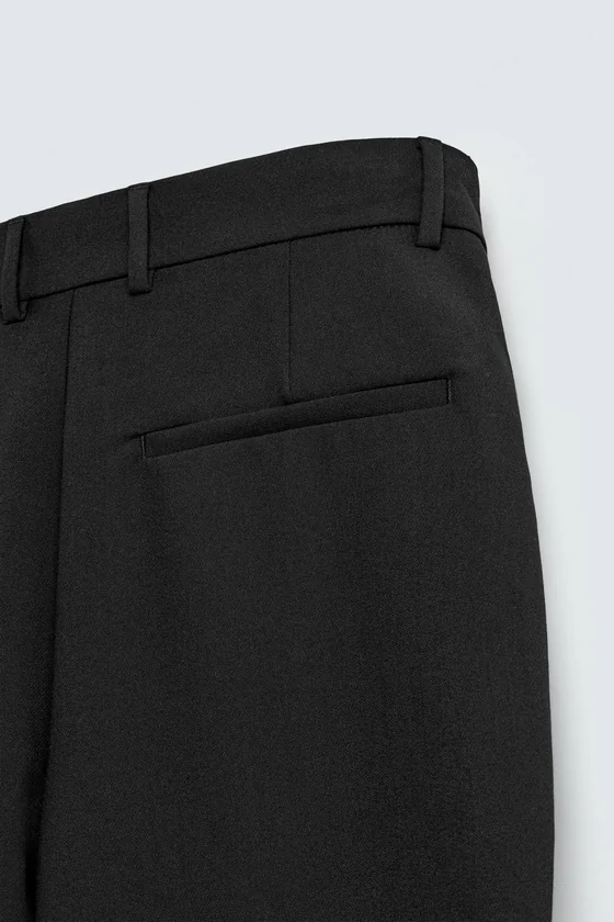 БРЮКИ RELAXED FIT СО СКЛАДКАМИ