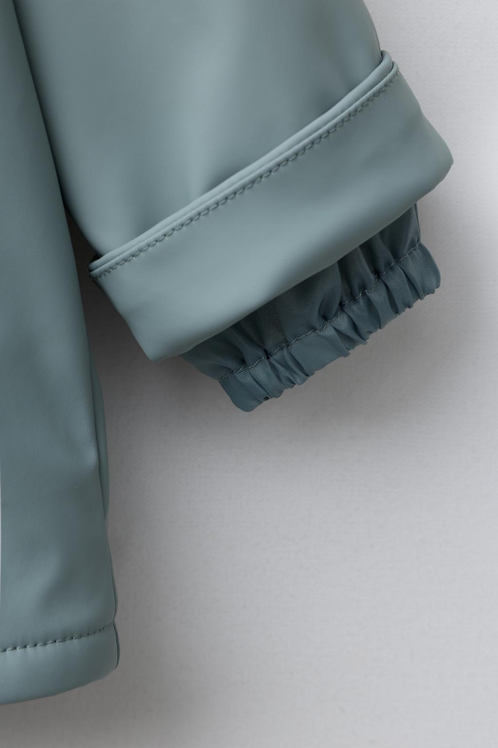 ПРОРЕЗИНЕННАЯ КУРТКА WATER REPELLENT