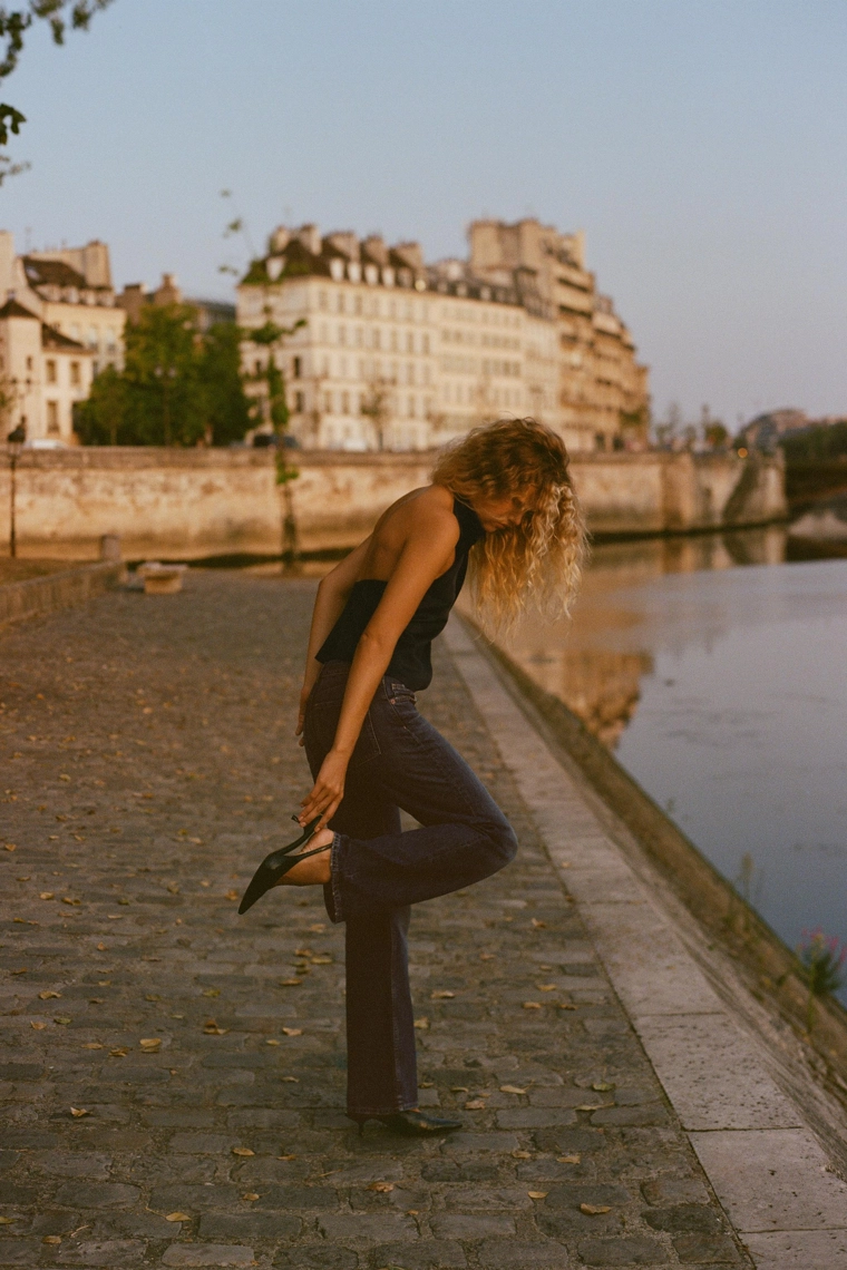 Жилет с открытой спиной