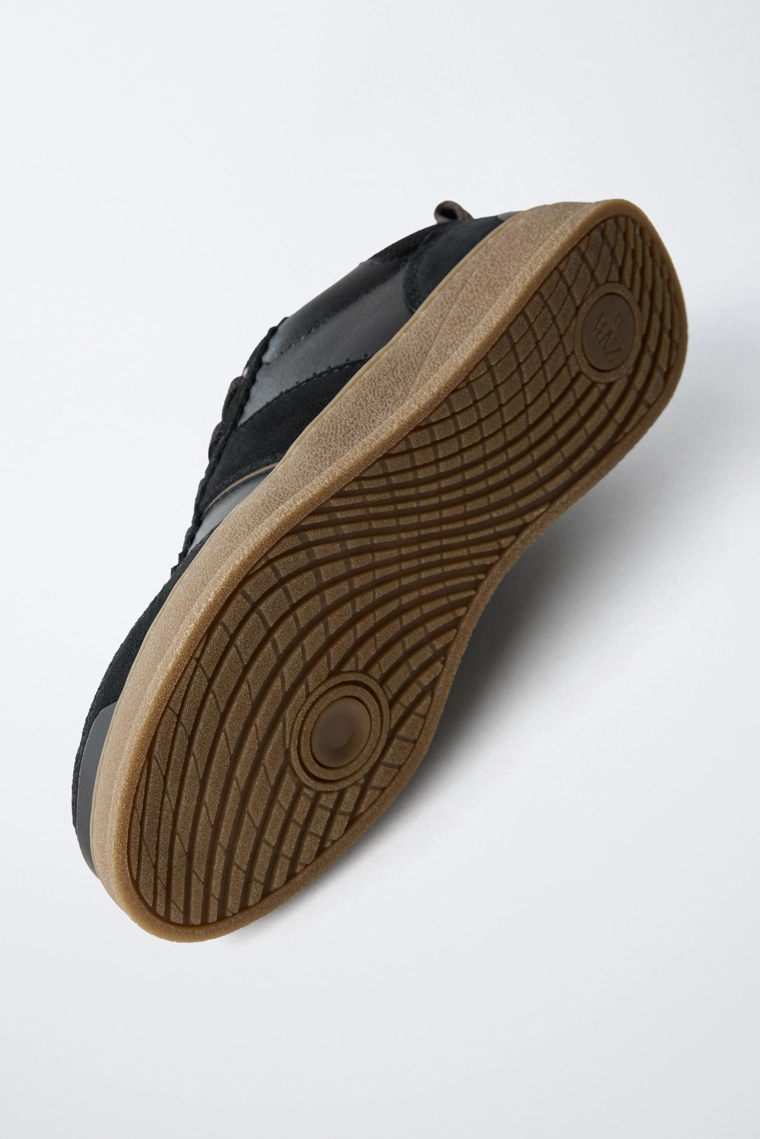 Черное платье