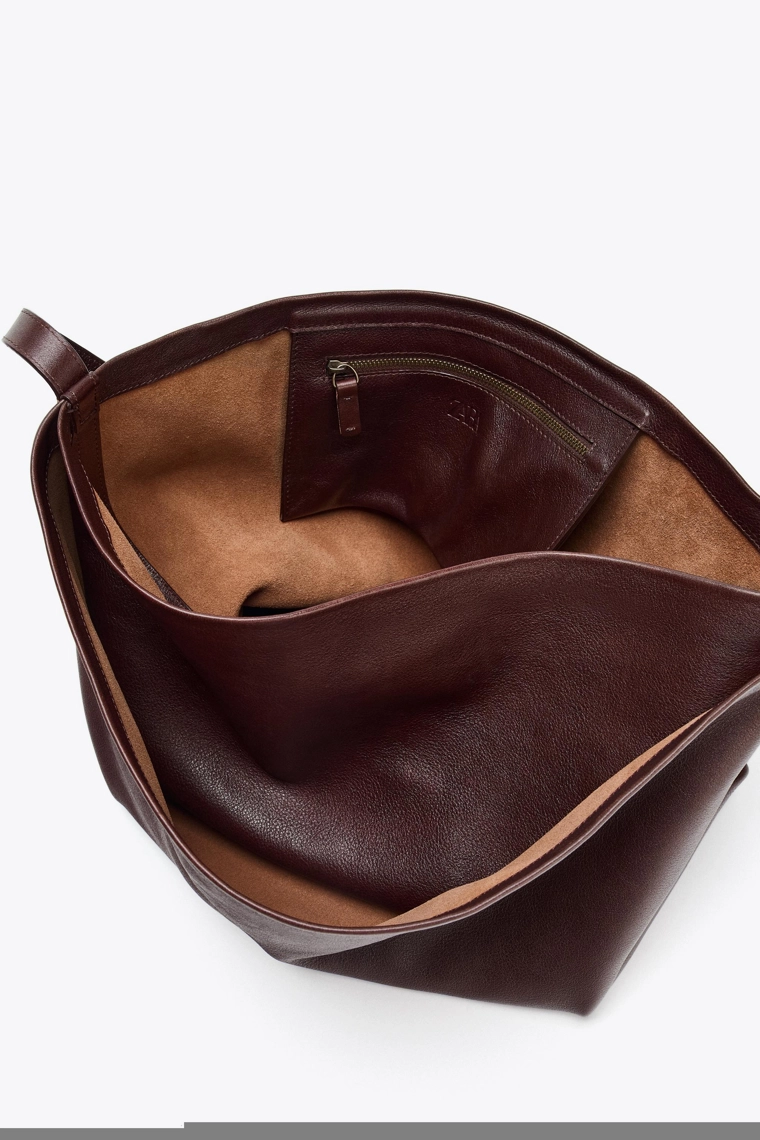 КОЖАНАЯ СУМКА-МЕШОК С ДВОЙНЫМ ОТДЕЛЕНИЕМ