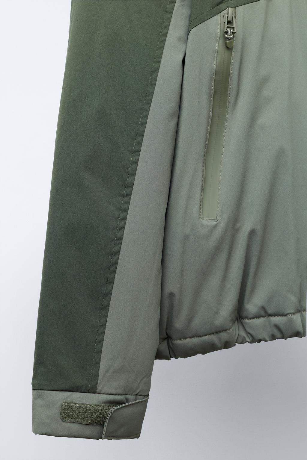 Пуховик с капюшоном