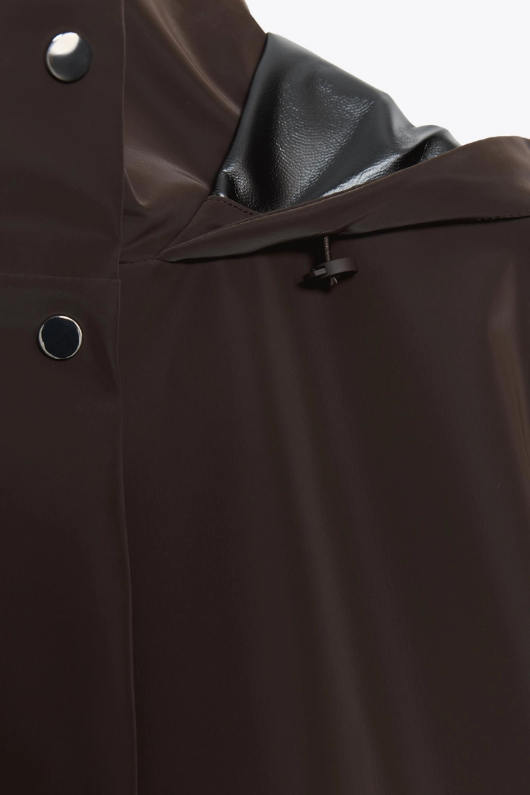 ВЕТРОЗАЩИТНАЯ ПРОРЕЗИНЕННАЯ КУРТКА С КАПЮШОНОМ