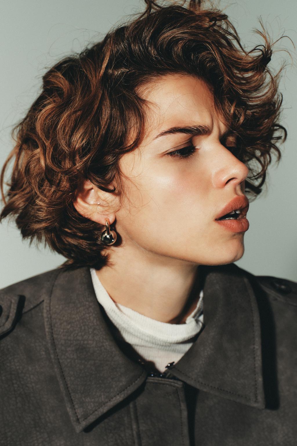 КОМБИНИРОВАННЫЕ СЕРЬГИ С ШАРИКОМ