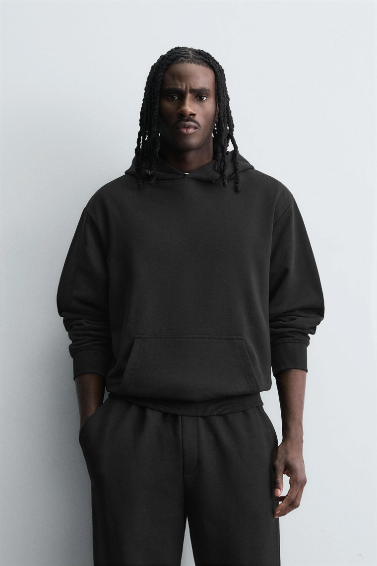 СПОРТИВНЫЙ КОСТЮМ RELAXED FIT С КАПЮШОНОМ