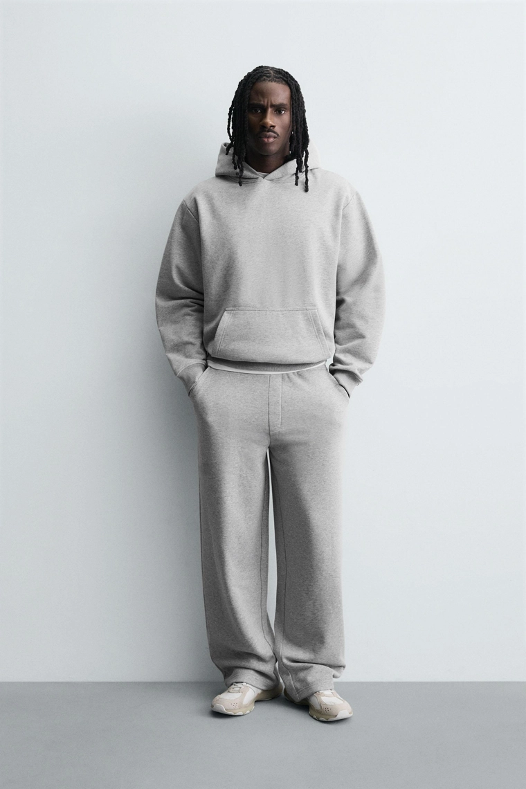 СПОРТИВНЫЙ КОСТЮМ RELAXED FIT С КАПЮШОНОМ