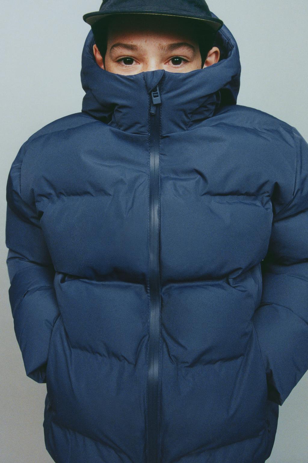 СТЕГАНЫЙ ПАЛЬТО С НАШИВКОЙ WATER REPELLENT
