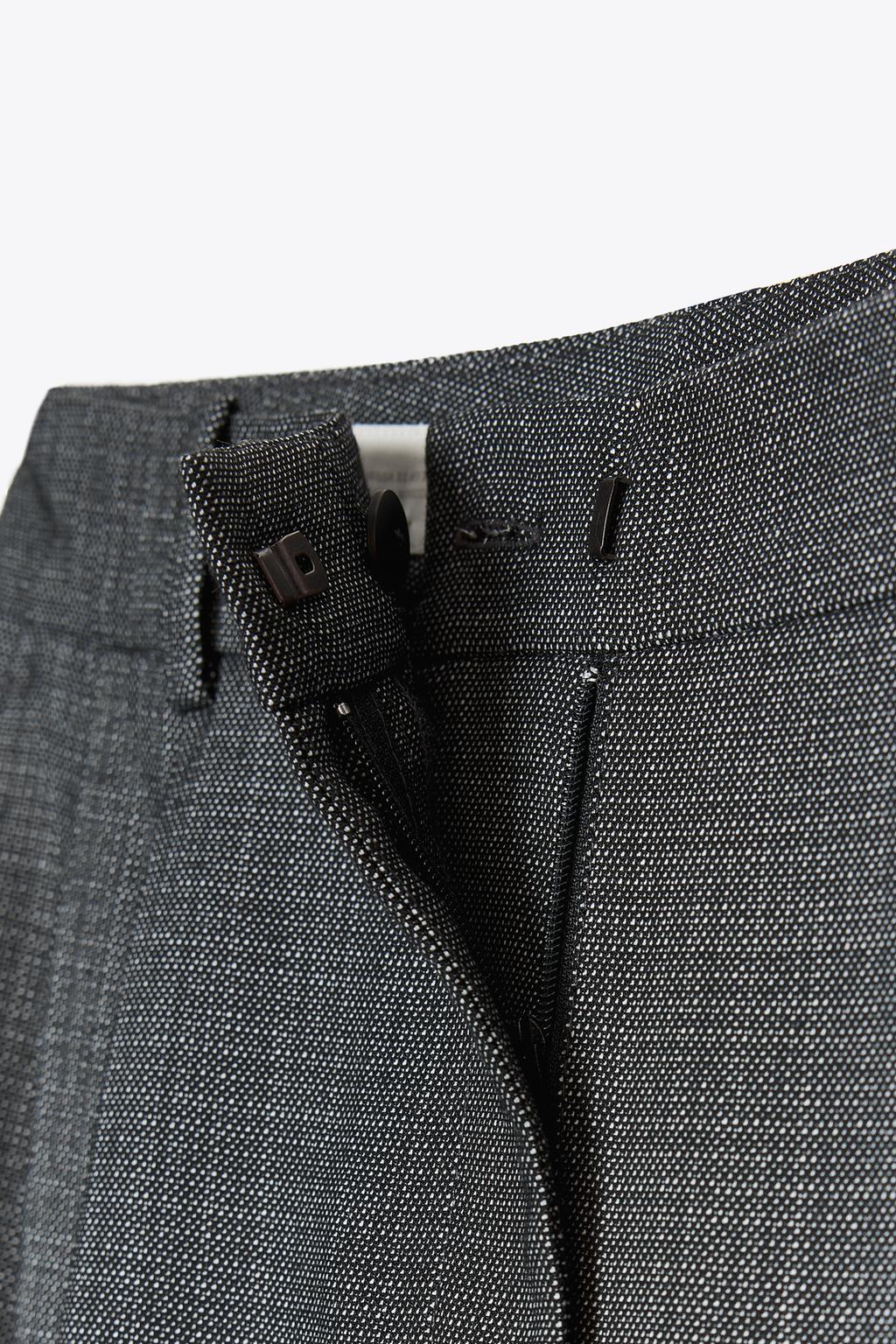 ШИРОКИЕ БРЮКИ С ЗАЩИПАМИ