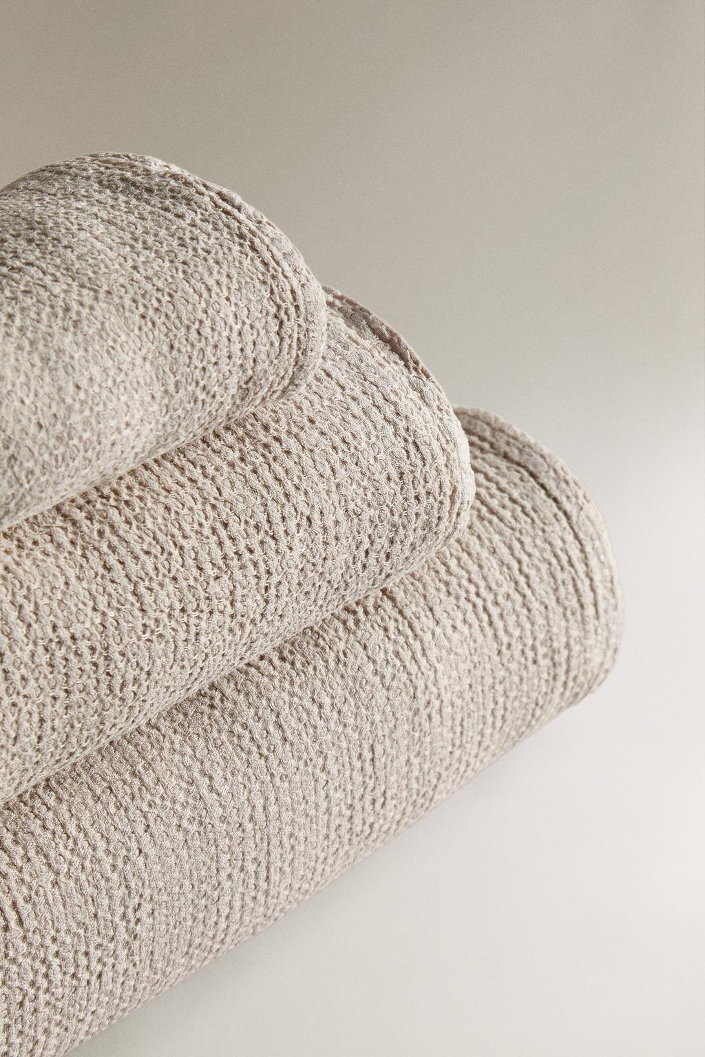 Полотенце для ванны из льна с рельефным трикотажем waffle-knit