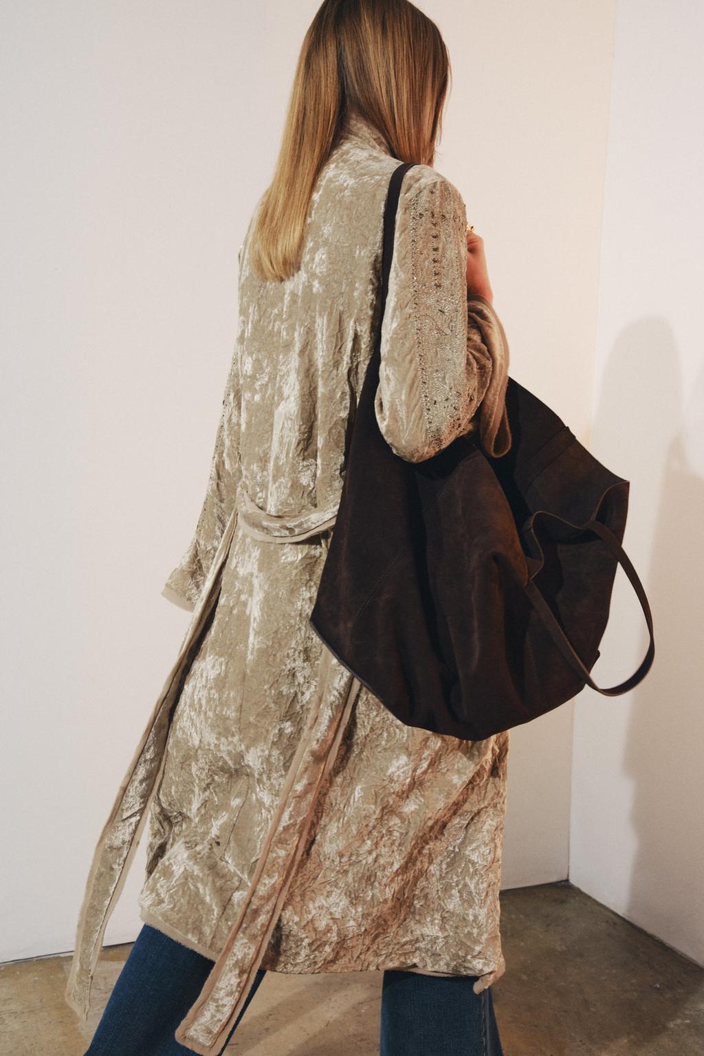 БАРХАТНОЕ КИМОНО С ВЫШИВКОЙ ZW COLLECTION LIMITED EDITION