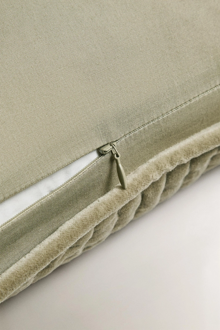 Зеленые брюки