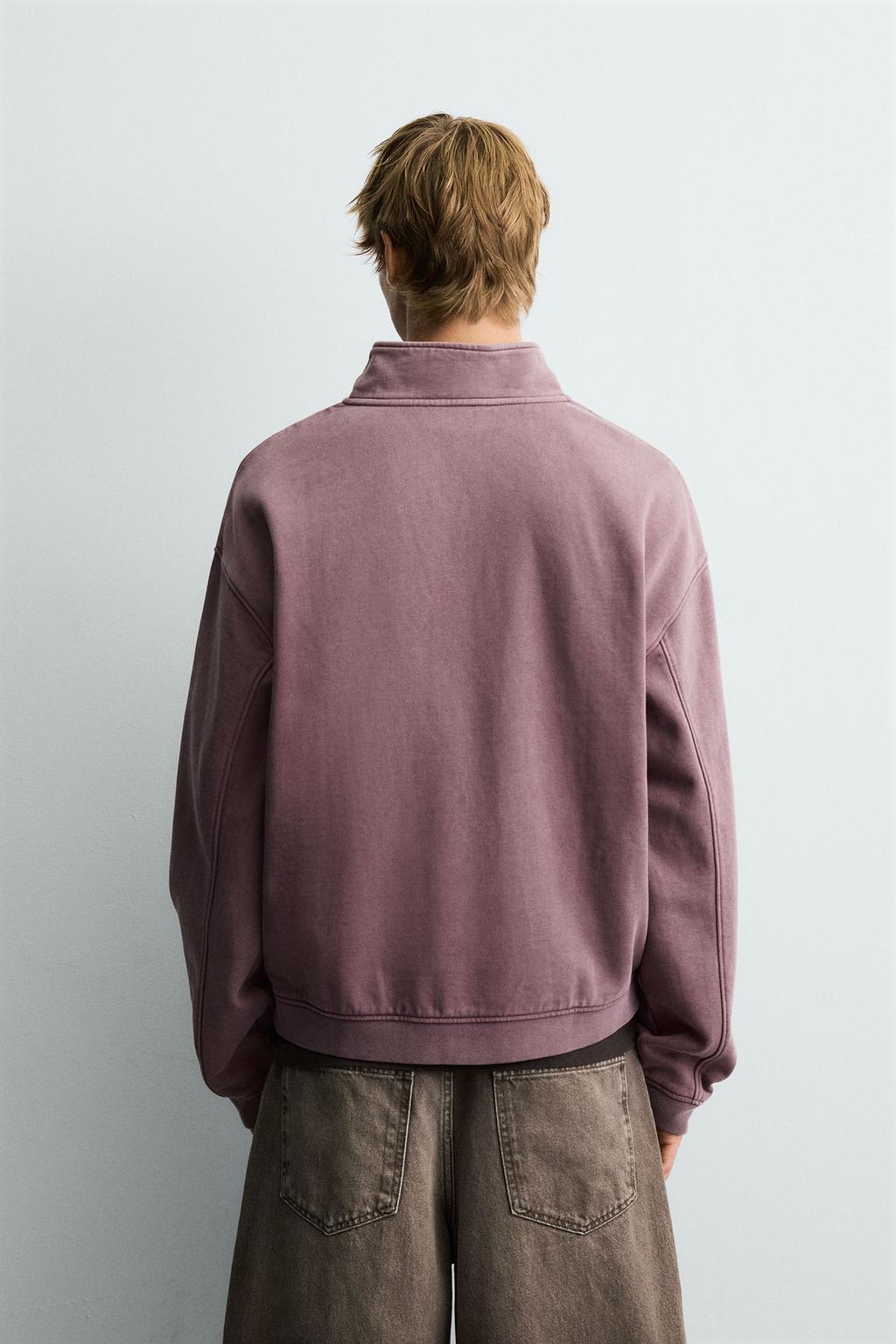 ТОЛСТОВКА С ЭФФЕКТОМ ПОТЕРТОСТИ И ВОРОТНИКОМ НА МОЛНИИ