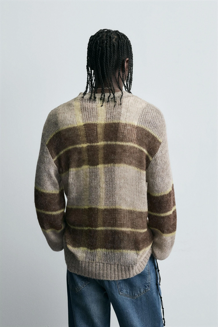 ТРИКОТАЖНЫЙ ДЖЕМПЕР В ПОЛОСКУ