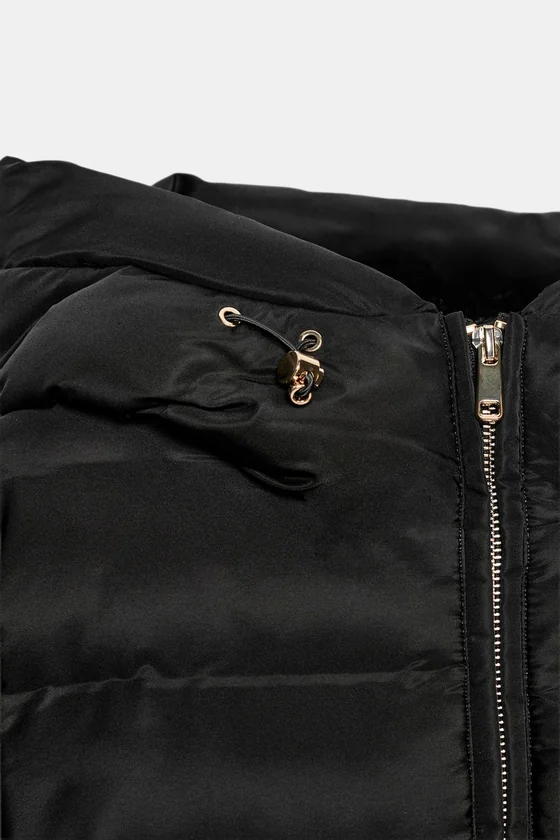 КОРОТКИЙ ПРИТАЛЕННЫЙ АНОРАК WATER REPELLENT WINDPROOF