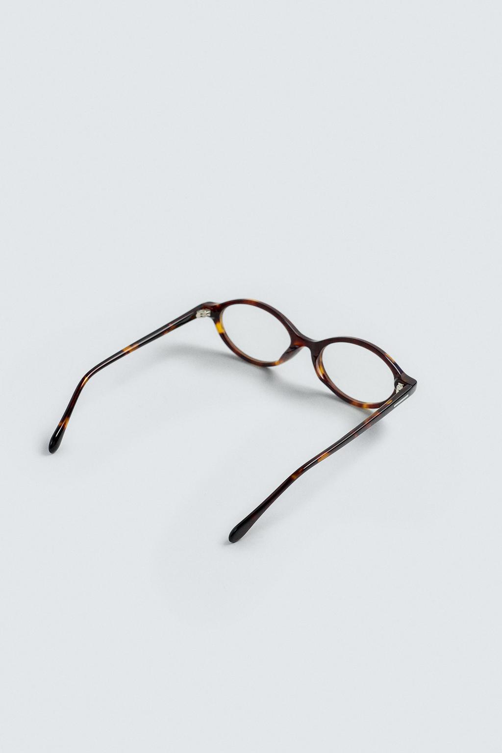 ОВАЛЬНЫЕ ОЧКИ