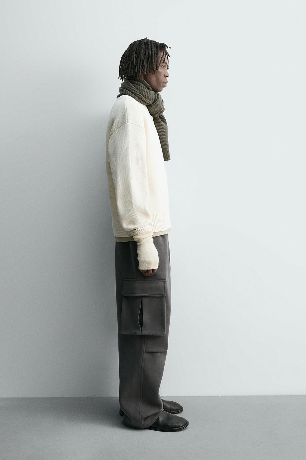 БРЮКИ КАРГО ИЗ НЕОПРЕНА СО СКЛАДКАМИ