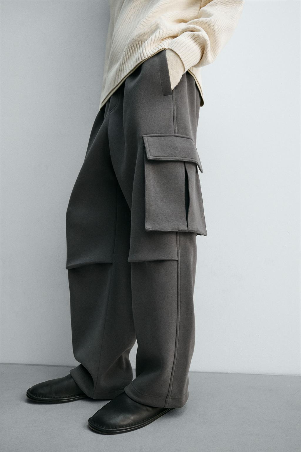 БРЮКИ КАРГО ИЗ НЕОПРЕНА СО СКЛАДКАМИ