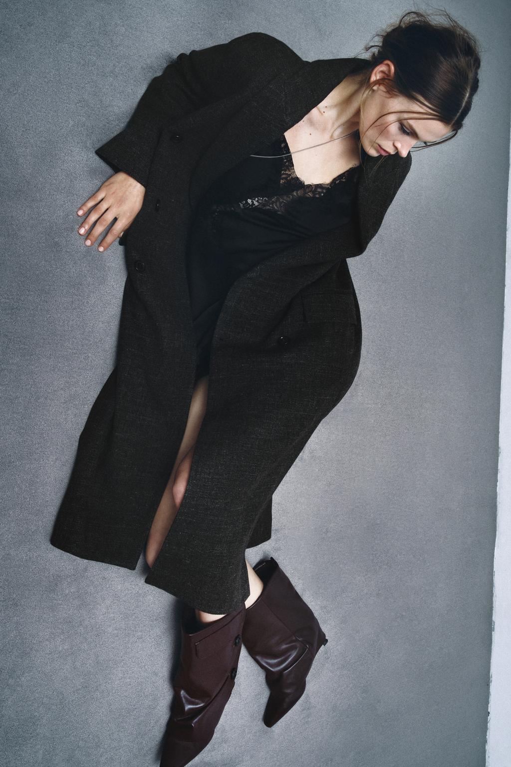 КОЖАНЫЕ БОТИЛЬОНЫ С ГЕТРАМИ НА КАБЛУКЕ