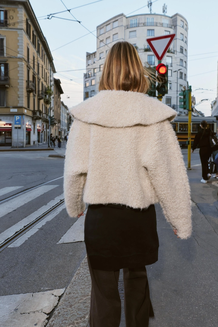 КАРДИГАН ИЗ БУКЛЕ